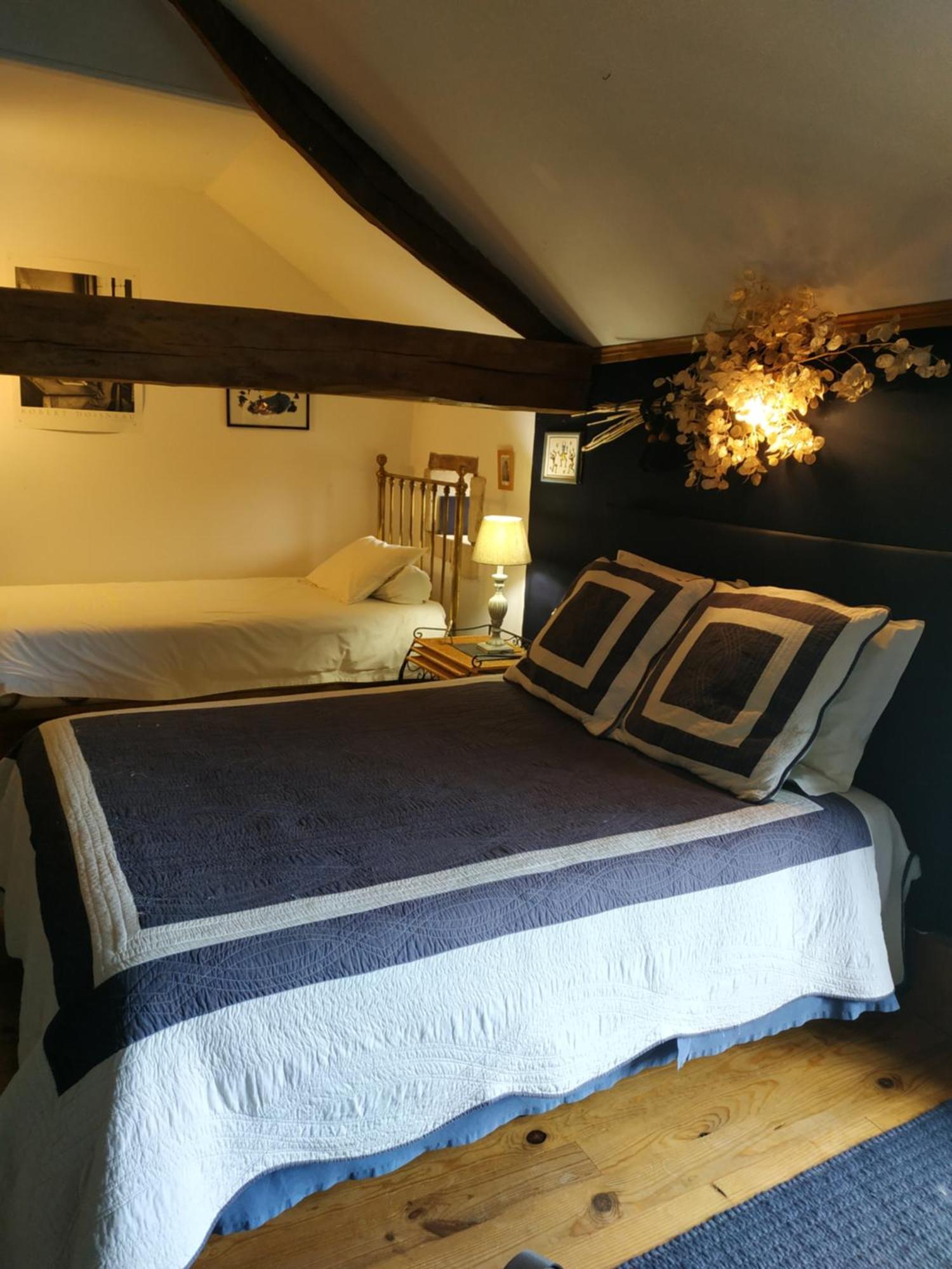 Le Clos Des Fayes Berthegon Zimmer foto